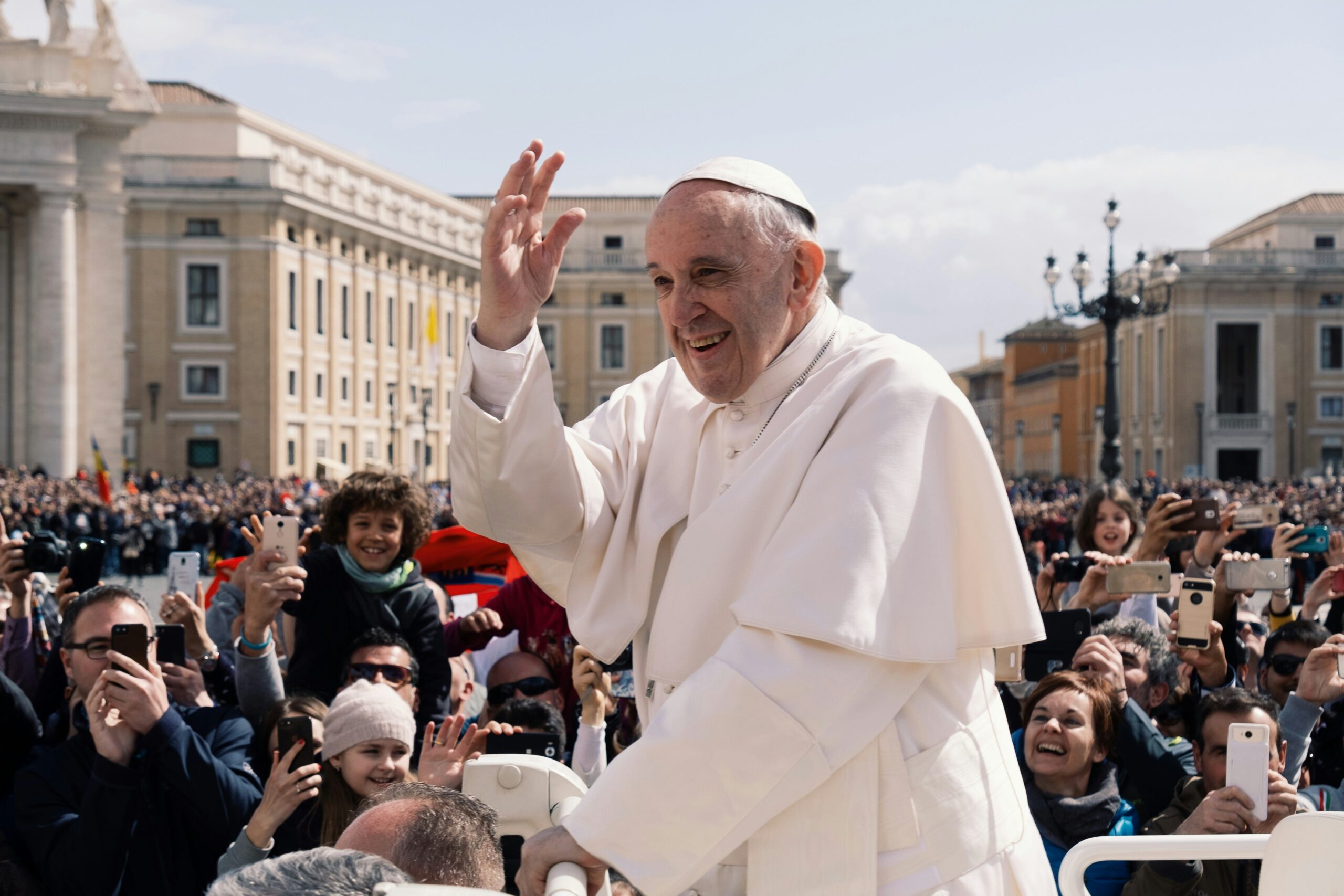 Comunicazioni Sociali 2025, Papa Francesco: “sogno una comunicazione capace di parlare al cuore”